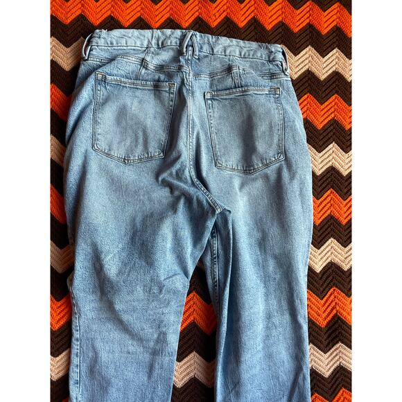 Good American Good Icon Straight Leg 90s Jeans sz 16 - Picture 10 of 10